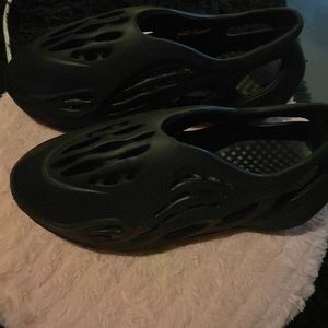 Adida yeezy foam rnnr mineral blue